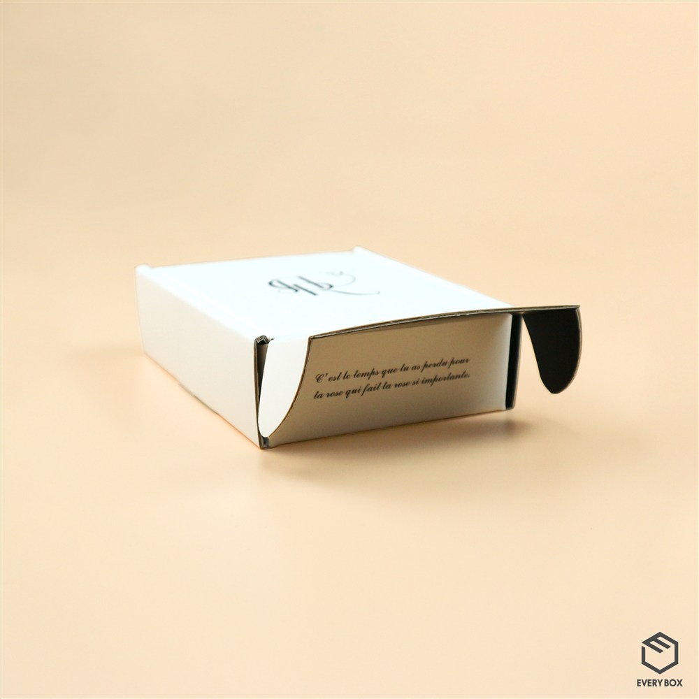 W형 E골 113 × 143 × 42mm 제작 사례 이미지 1 / 6